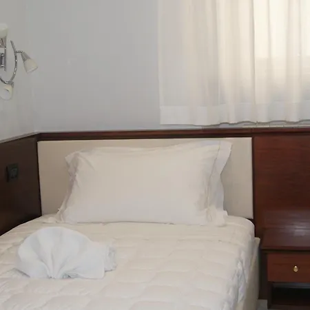 Esposizione Boutique 3*