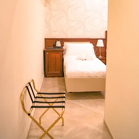Esposizione Boutique 3*