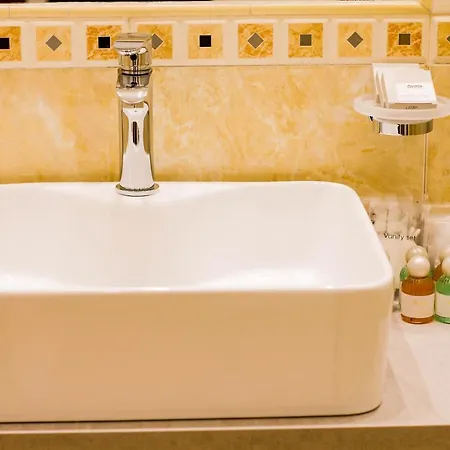 Esposizione Boutique Hotel 3*