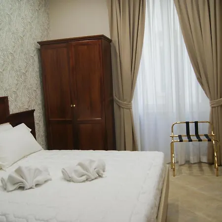 Esposizione Boutique Hotel 3*