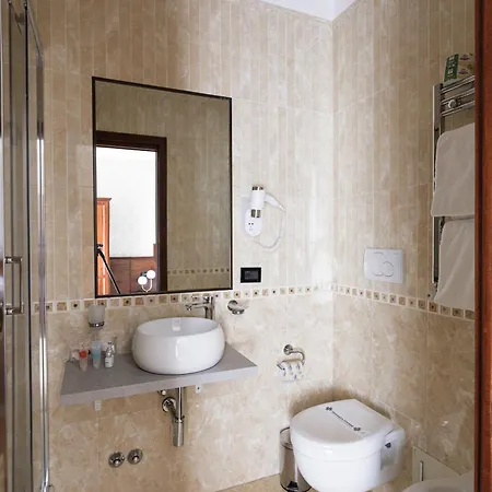 Esposizione Boutique 3*